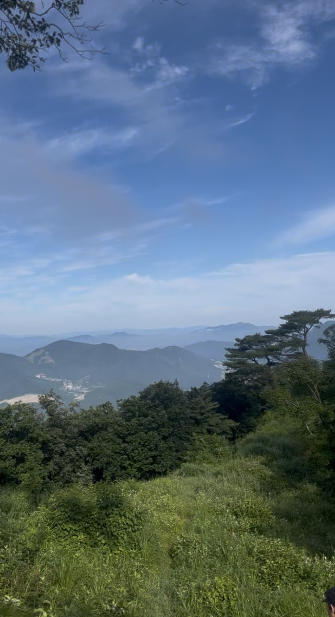 가산산성 바위 근처 전망