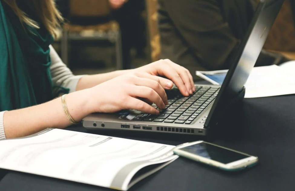 PDF 용량 줄이기 방법 총정리! 설치 없이 빠르게 압축하는 5가지 꿀팁