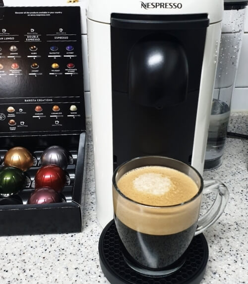 네스프레소 버츄어 플러스 사진