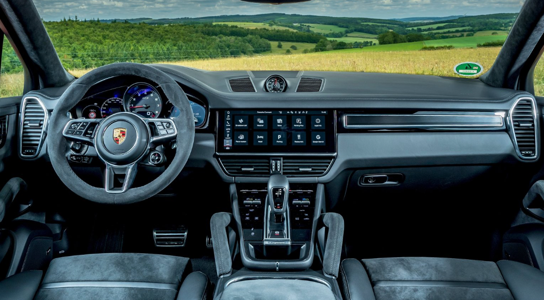 포르쉐-카이엔-실내변경전