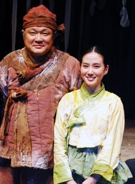 &amp;lt;옛날 옛적에 훠어이 훠이&amp;gt; 아내 역(주연)
