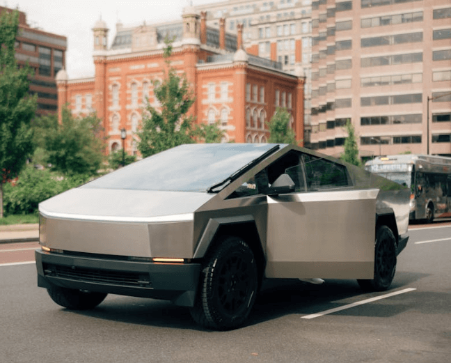 전기차용 전고체 배터리 상용화, 현실화의 과제와 돌파구