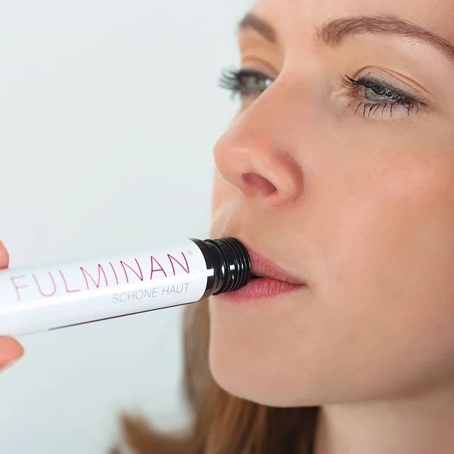 MZ세대가 열광하는 이너 뷰티 트렌드 (콜라겐, 프로바이오틱스 등)