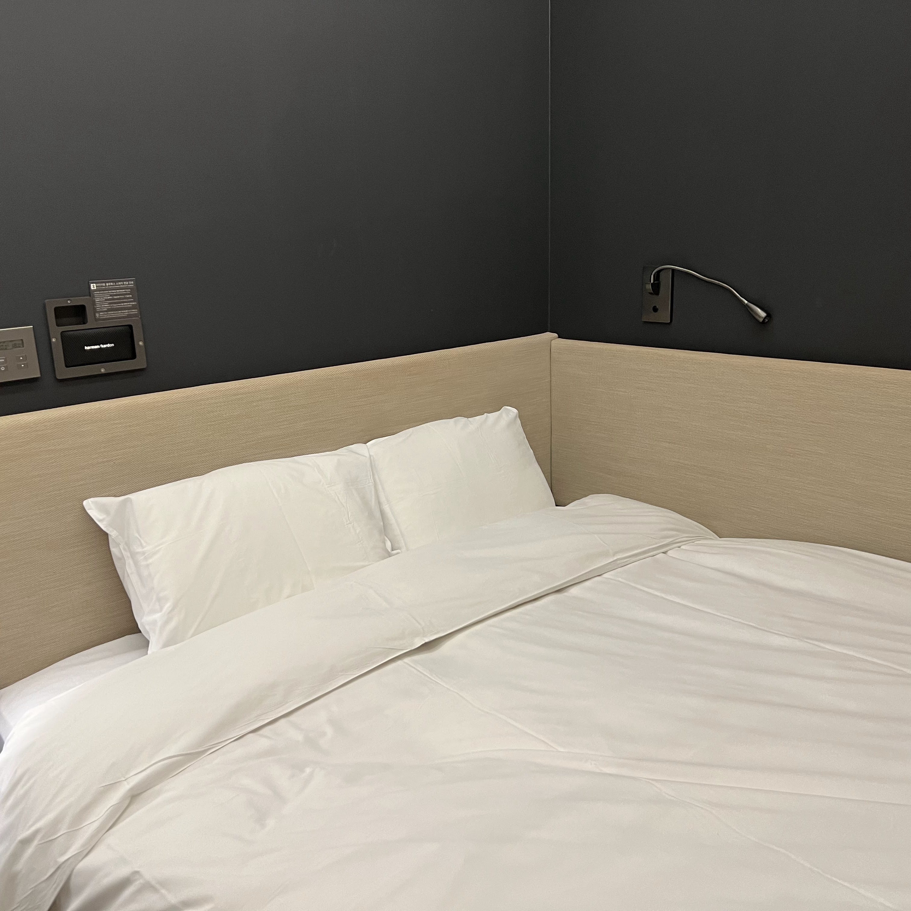 인천공항 캡슐호텔 다락휴 더블룸 내부