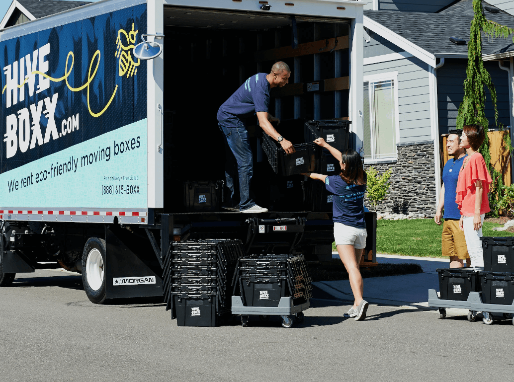 트럭-박스를옮기는사람들 