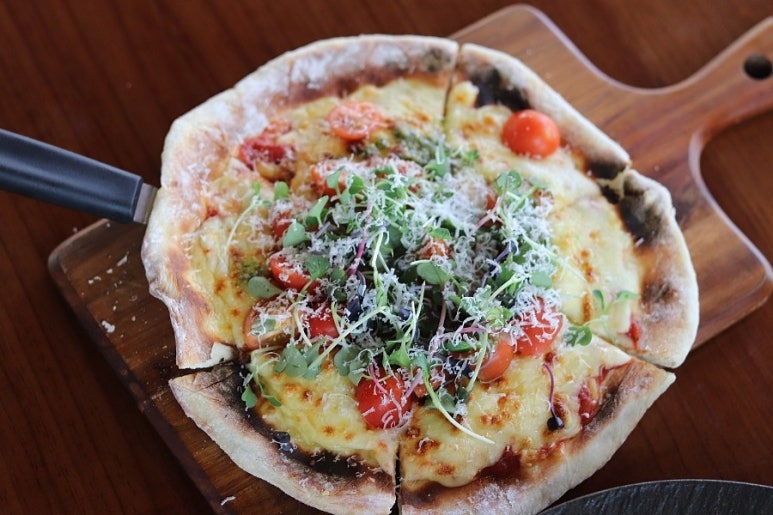 충주 가볼만한곳: 파스타, 피자, 커피를 한 번에! 중앙탑 카페루암리