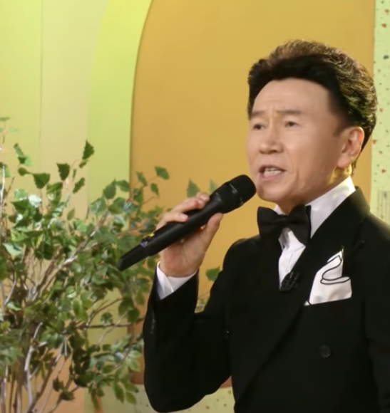 가수 강진 데뷔