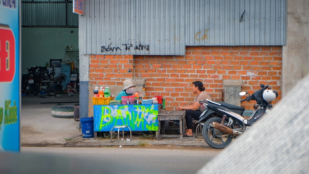 Local.