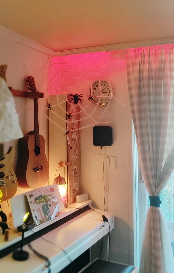 빨간색 간접등모습