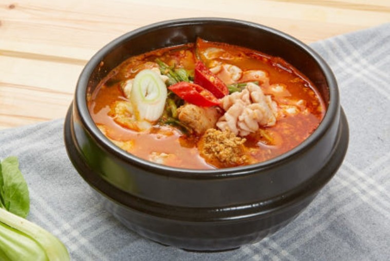 동네한바퀴 부산 생선내장탕 썸네일
