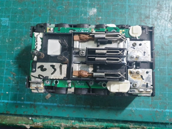 flex 24v 5A 배터리 내부