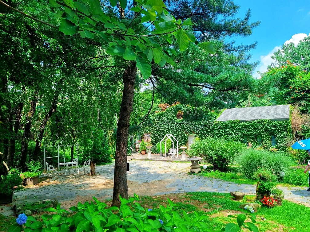 서울근교 계곡 추천: 송추계곡 맛집, 자연을 담은 양주 헤세의 정원