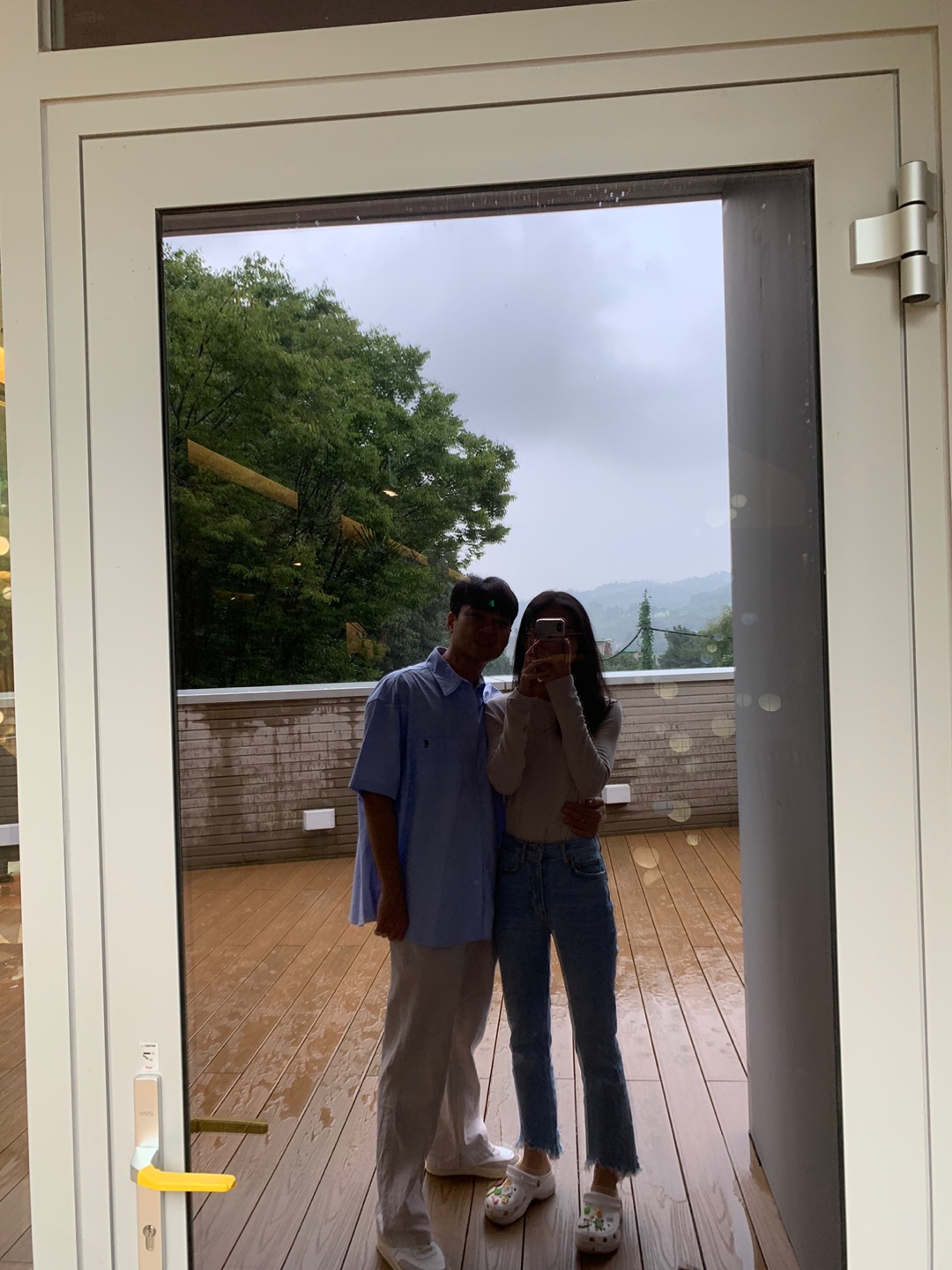 동탄 카페인중리 2층 야외문