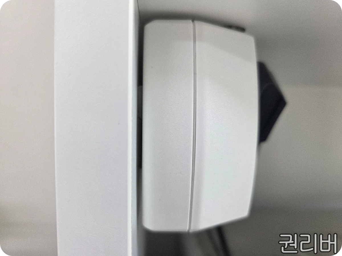 테이프-측면-유격