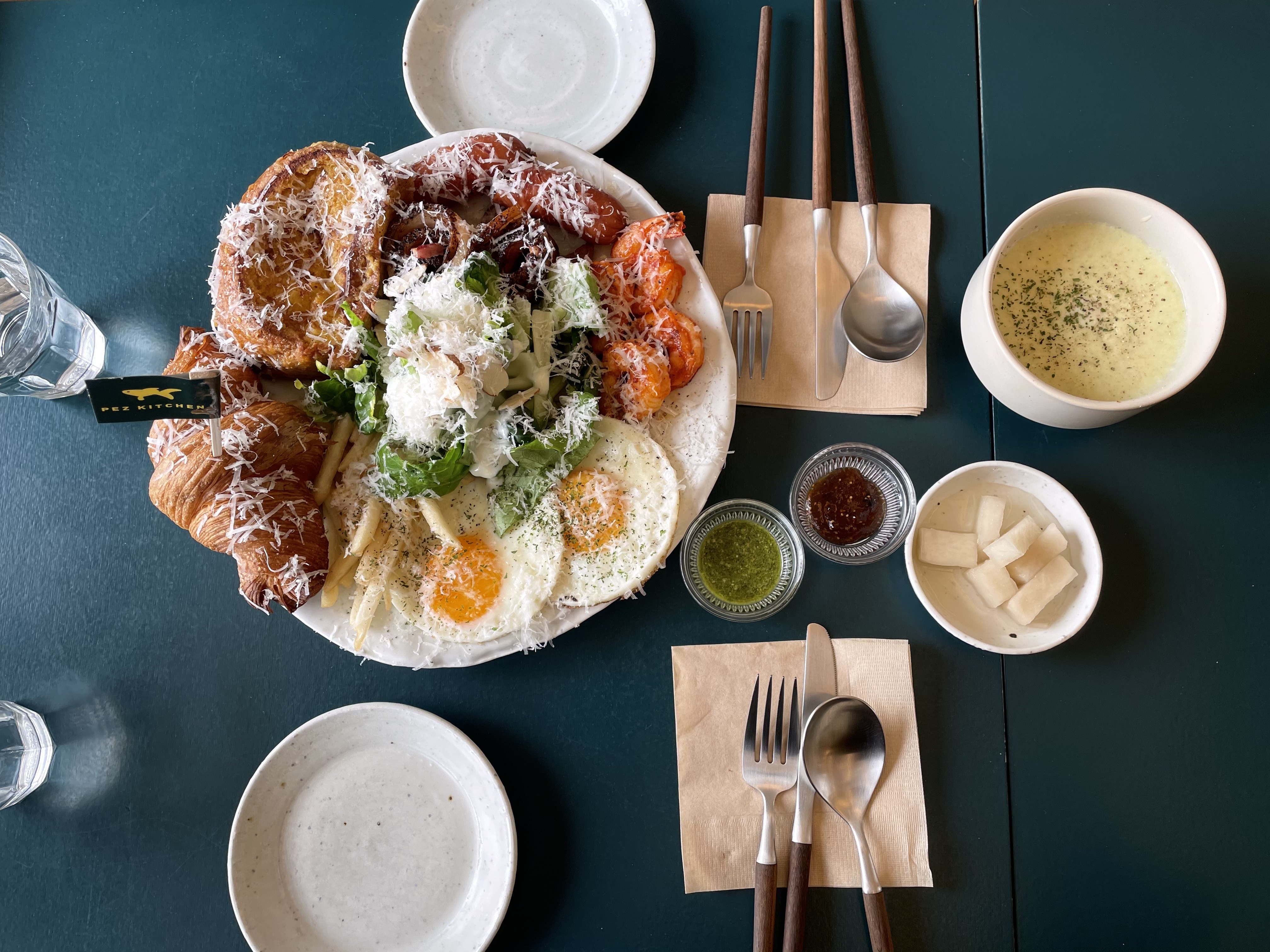 울산 페즈키친의 프제플레이트