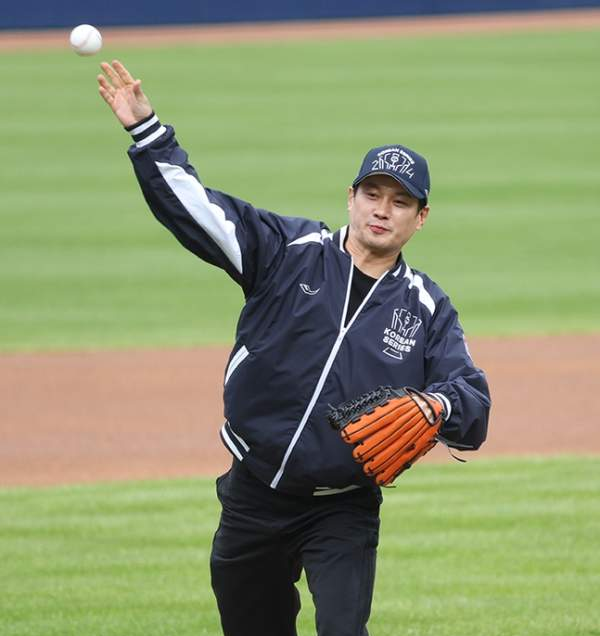 2024 KBO 한국시리즈 4차전 시구 구본길