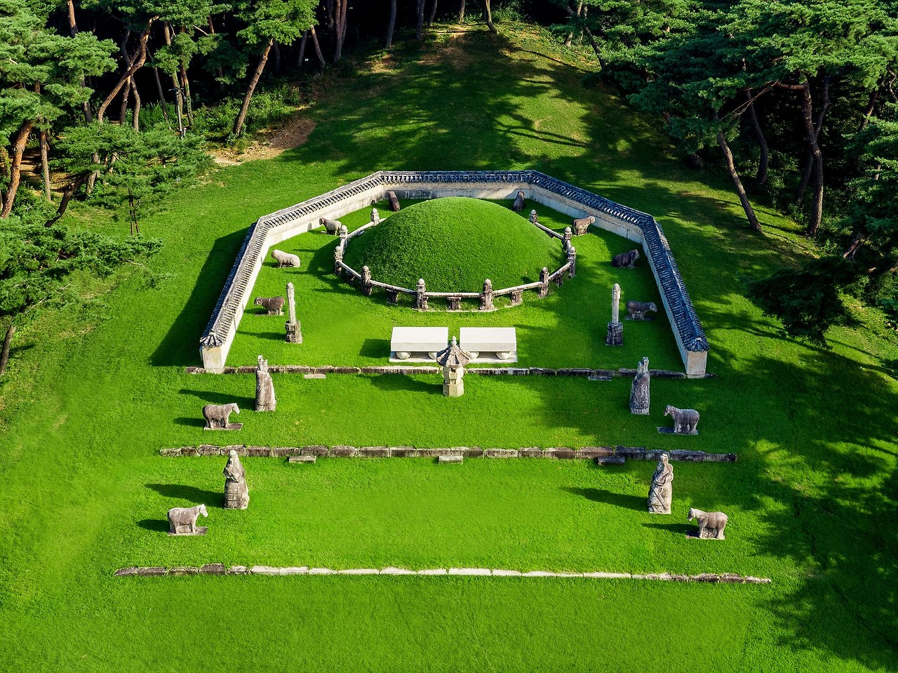 조선왕릉 관련사진