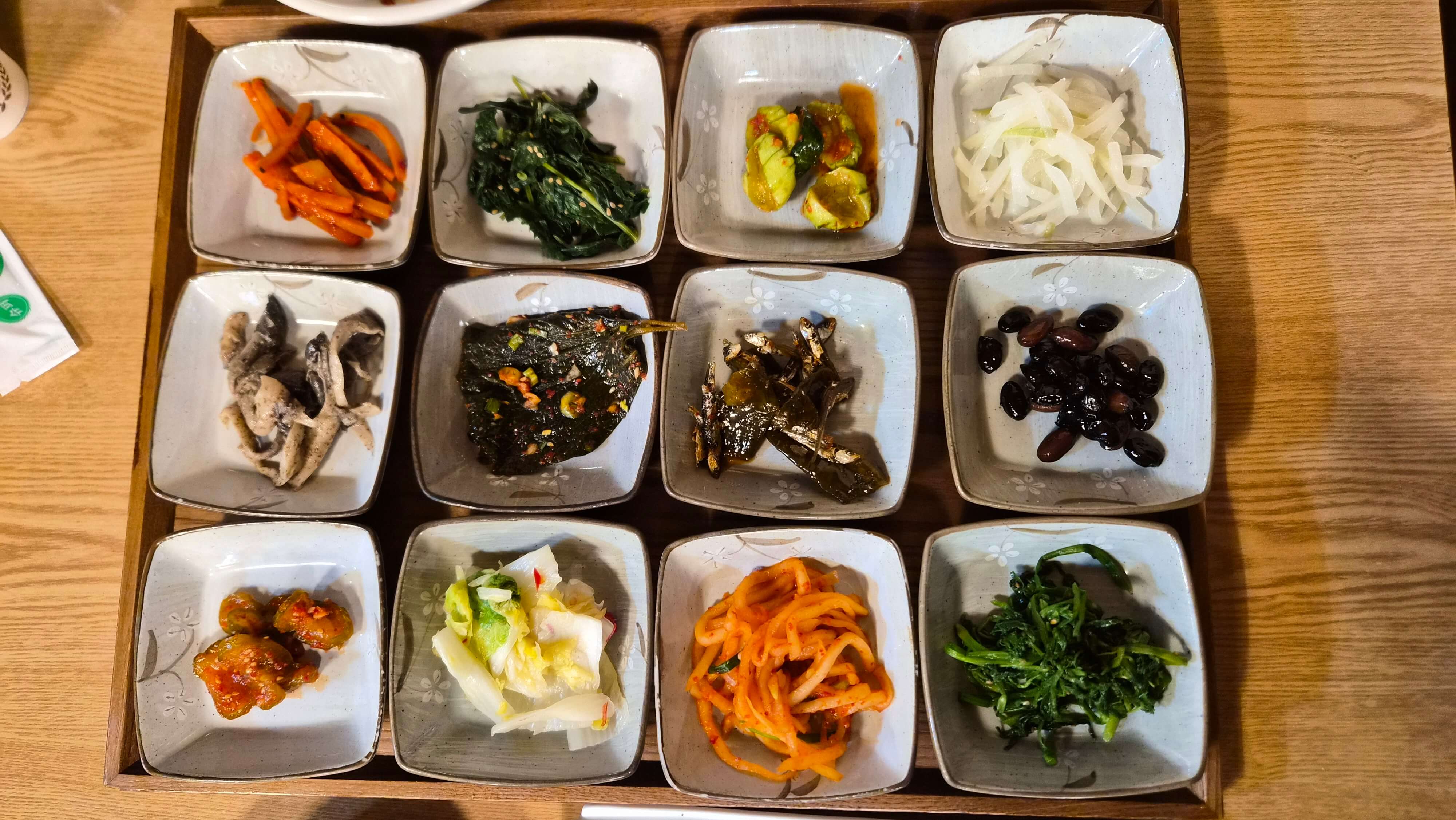 몸이 행복해지는 식당&amp;#44; 제천 열두달밥상 약초 향 가득한 건강한 한상&amp;#44; 직접 다녀온 솔직 후기