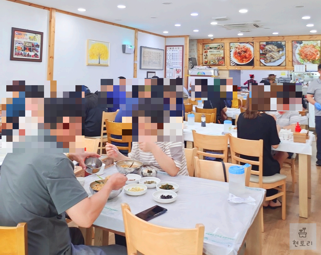 복춘식당 매장내부