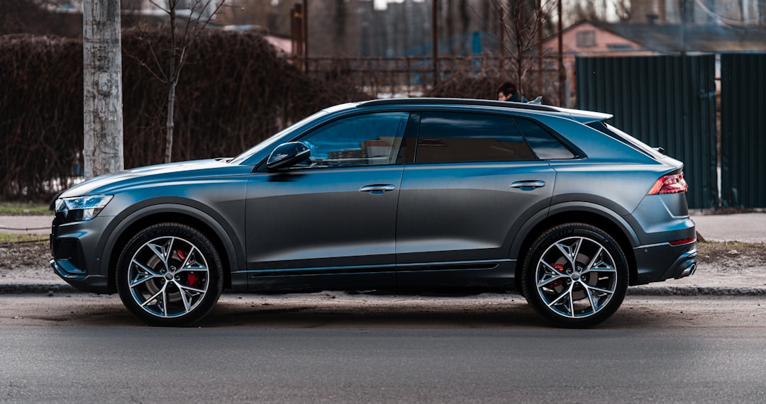 SUV