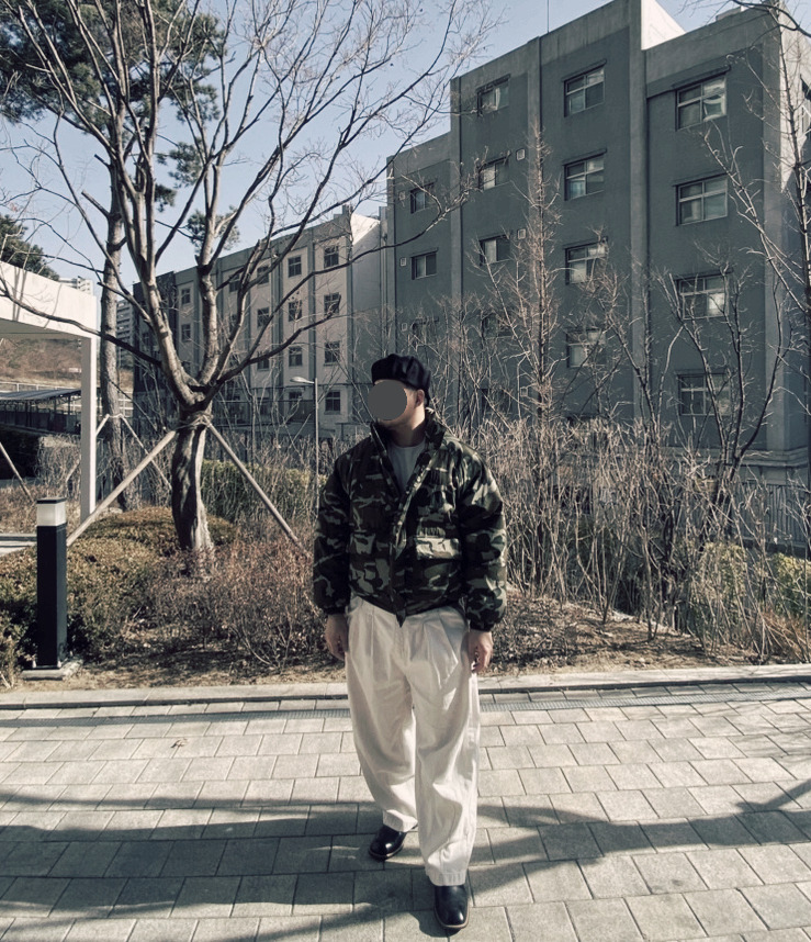 데일리룩('26.2.22.)밀리어네어햇 헌팅캡 베레모, 파르티멘토 카모패딩 밀리터리패딩, 무신사스탠다드 슬리브티셔츠, 무신사스탠다드 벌룬팬츠, 헬로헬 스퀘어 엔지니어부츠 웨스턴부츠