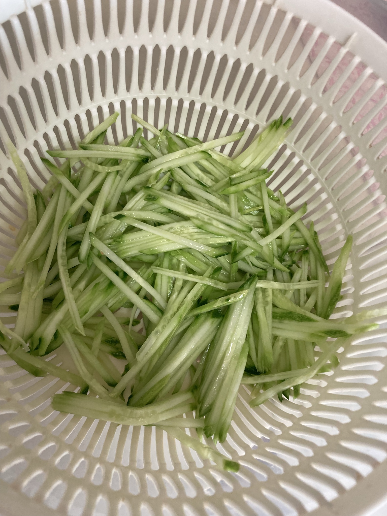 헤르너채칼로썬오이