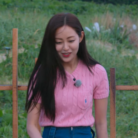 솔로지옥 신슬기 옷 반팔니트 상의 랄프로렌