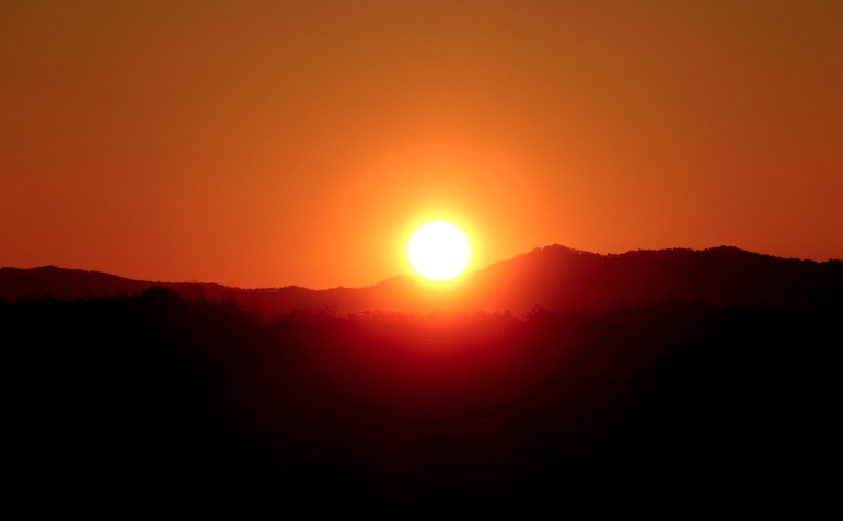 동해 해돋이 명소 2026 BEST 5 (정동진&#44;추암 촛대바위&#44;낙산해수욕장 등)