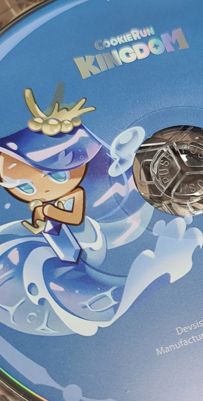 쿠키런 쿠키런킹덤 쿠키런OST OST앨범 데브시스터즈 귀여운택배 쿠키런택배 깔끔한디자인 고급재질 품질표시 주의사항 동화책 구성품 레드벨벳케이크드래곤 앨범북 일러스트레이션 쿠키런1주년