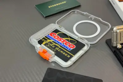 슈피겐 틴탭 내부