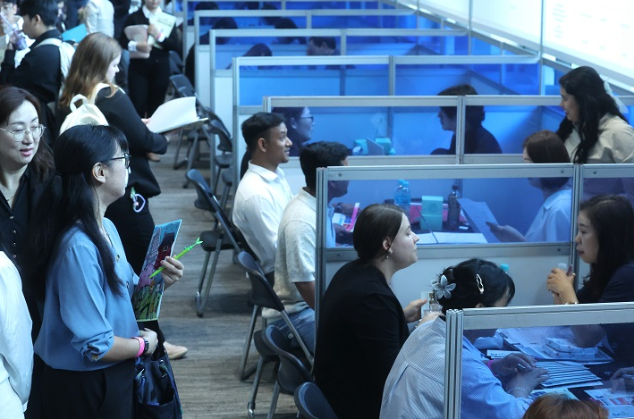 외국인 유학생 취업정책 개선 썸네일