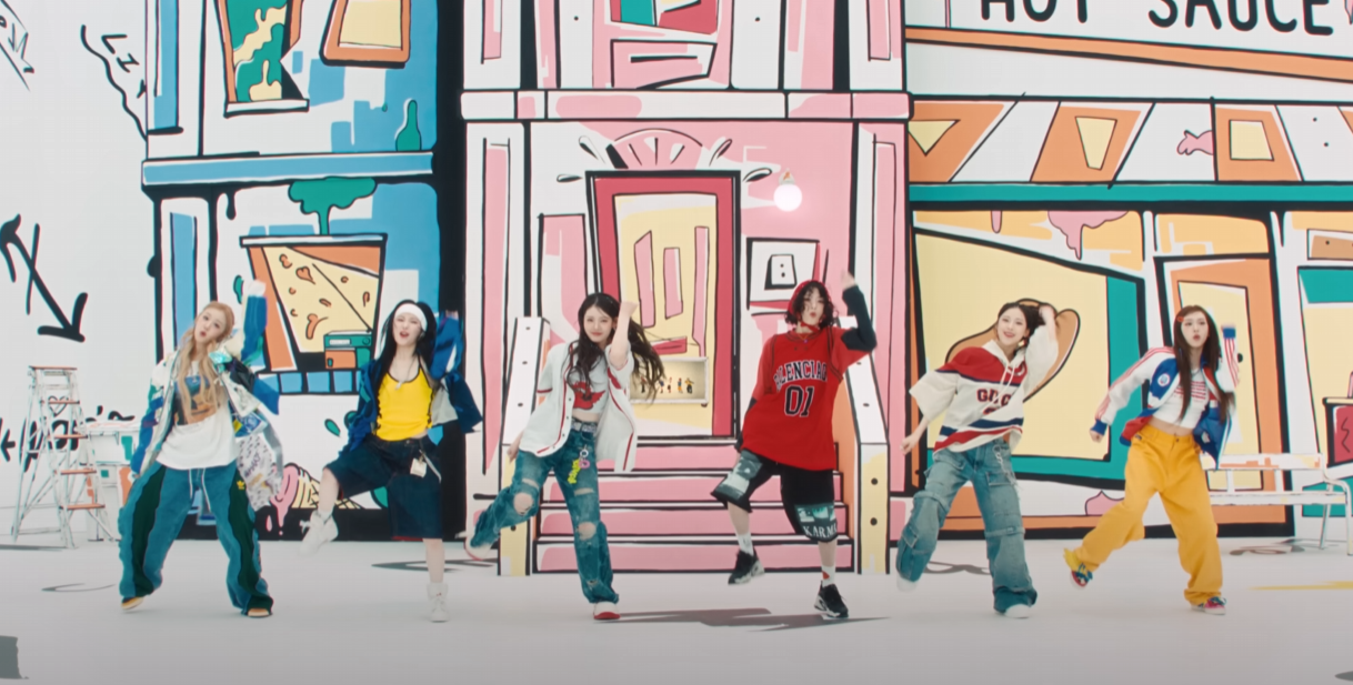 만화 배경 앞 baby monster 맴버들