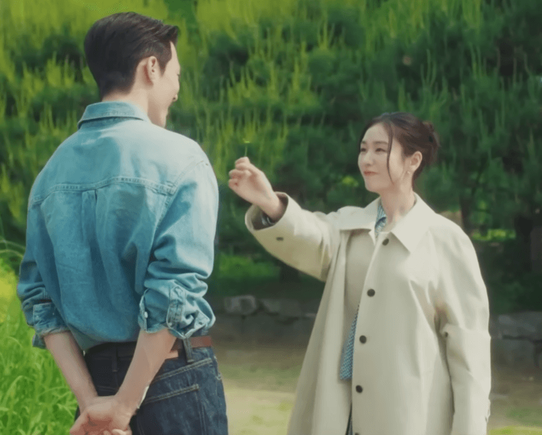 키스는 괜히 해서 영상 장면 일부