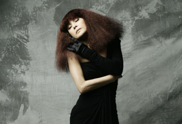 윤시내 카리스마