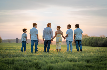 낯선 사람과 하루 가족이 되는 축제