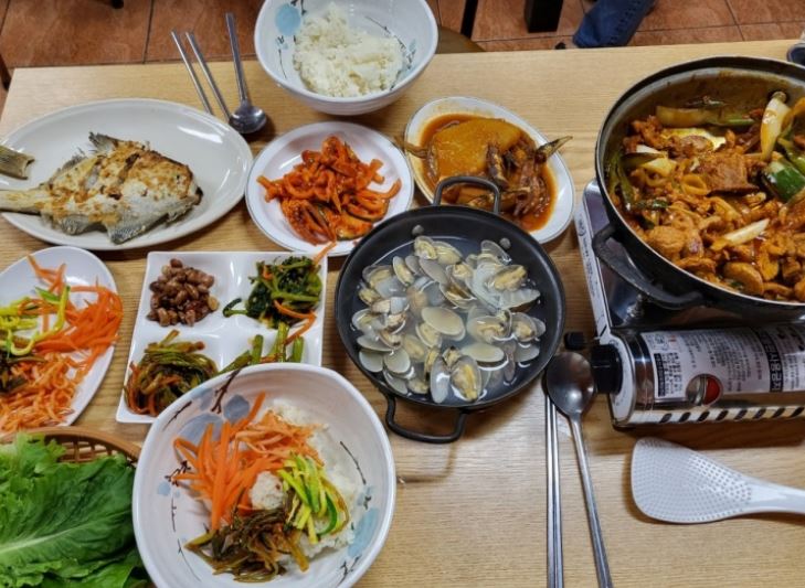 거시기식당 돼지고기백반