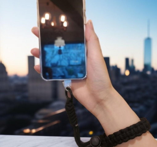 츄파츠 유럽여행 필수품 핸드폰 도난방지 스트랩