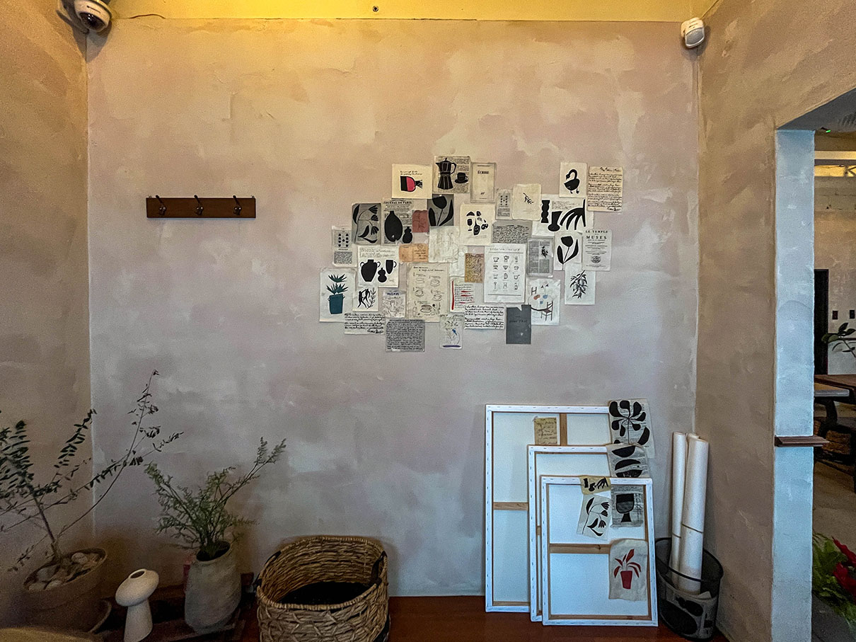 덕미 아틀리에 광안점 내부