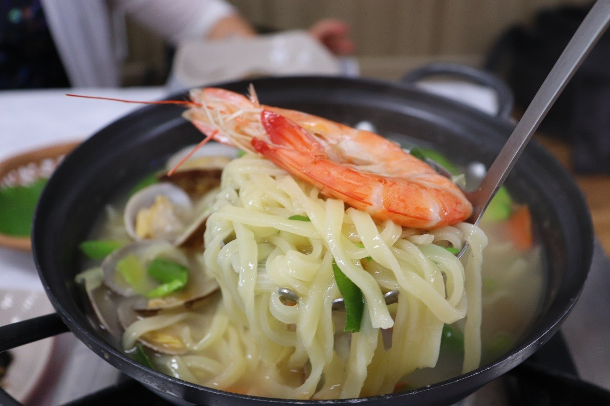 남당항 왕언니회수산