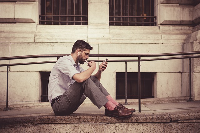 카카오톡 이모티콘 추천 기능 끄는 법 관련 이미지