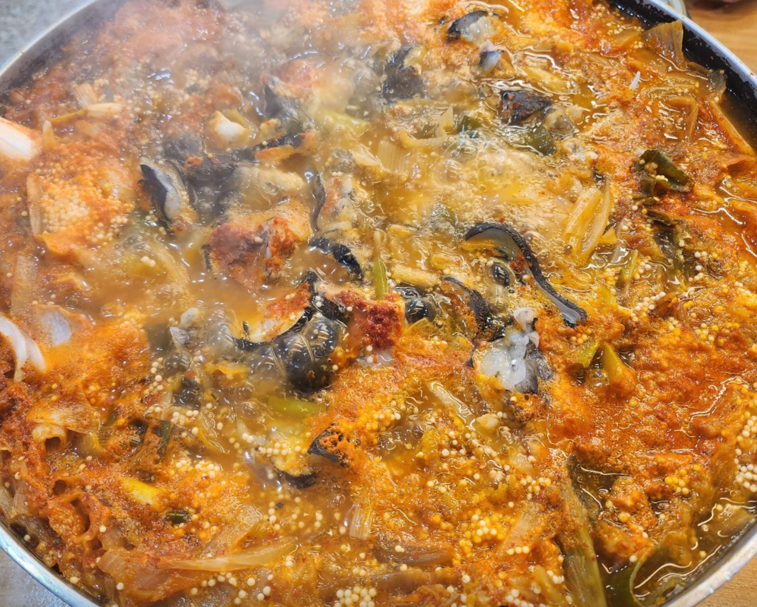  파도 식당