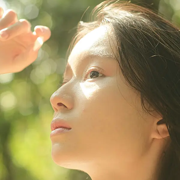 기미&amp;#44; 잡티&amp;#44; 검버섯&amp;#44; 미백 걱정된다면? 중년 여성 루틴으로 싹 잡는 방법