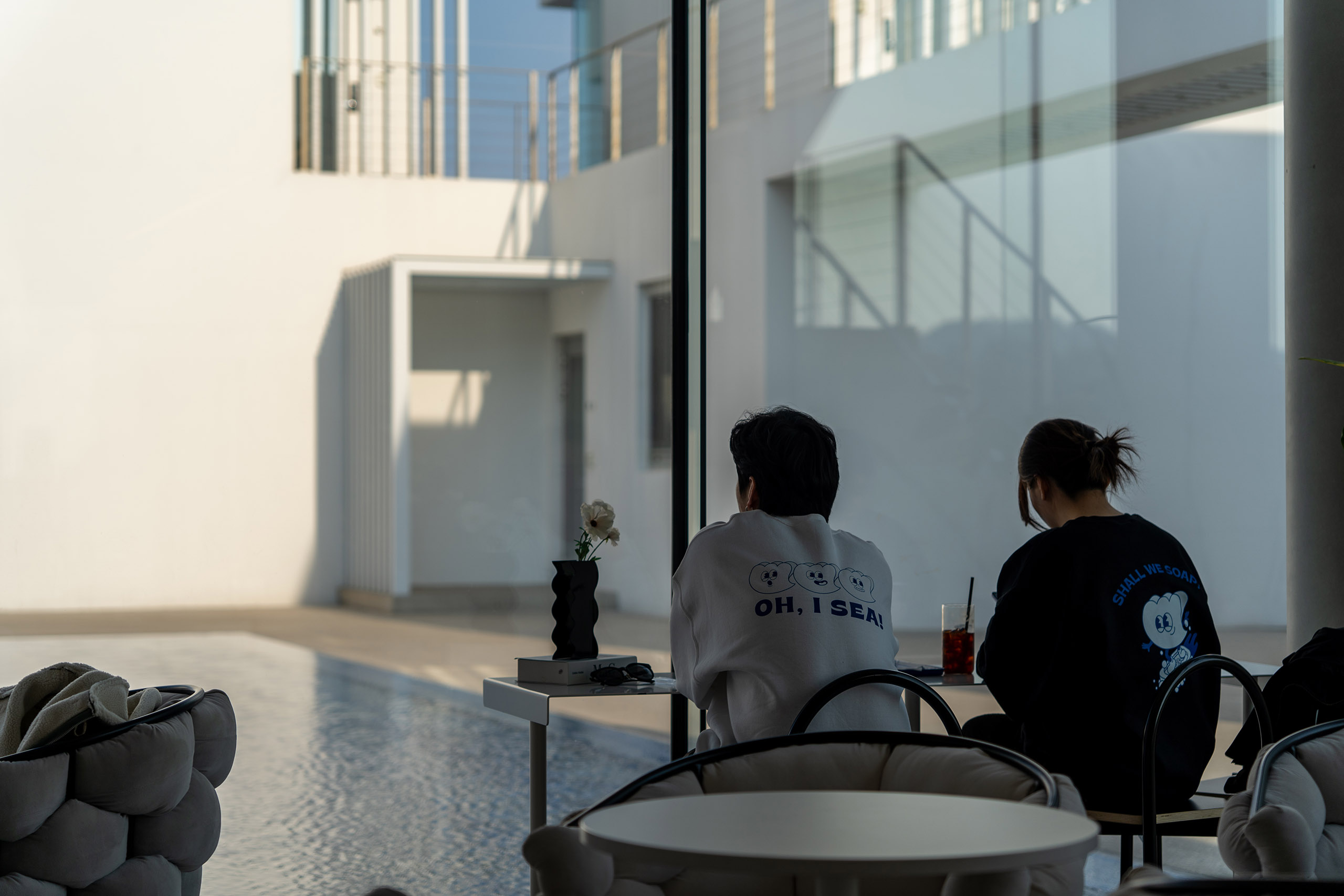 카페 케이프라운지 1층