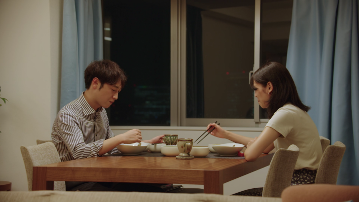 식사하는-모리와-미나미