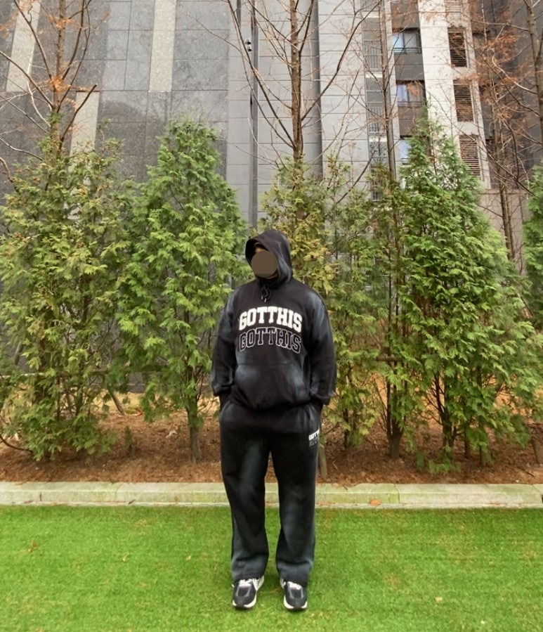 데일리룩('25. 12. 10.)루오에스펙 울니트햇 버킷햇 니트비니 벙거지 사파리햇, 갓디스 갓디스짐웨어 헤비워싱 오버핏 빈티지 후드티 트레이닝팬츠, 뉴발란스 480v5 블랙