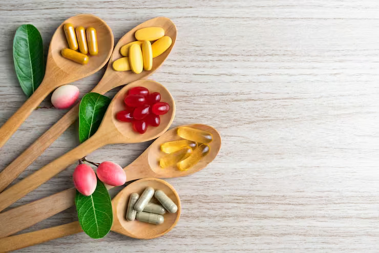 [날씨 추워질 때 80대 건강관리법] 어르신이 꼭 챙겨야 할 생활 습관과 영양제 추천