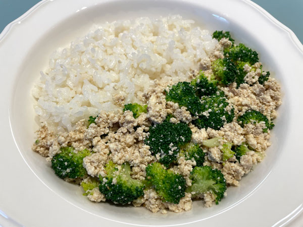 염증에 좋은 음식 - 브로콜리 두부무침