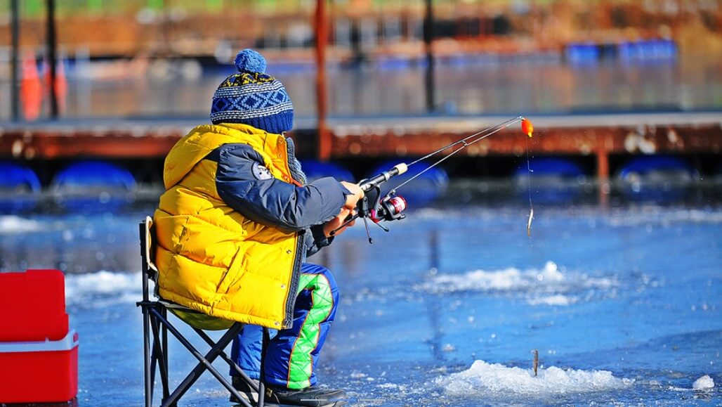 강화 양오낚시터 빙어축제 기본정보&amp;#44; 양오낚시터는 공기도 맑고 경치도 좋고 가족들과 함께 휴양을 즐길 수 있는 낚시터입니다.