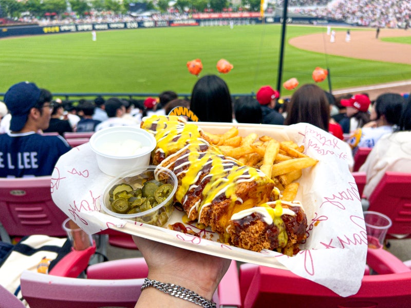 광주기아챔피언스필드 구장 내 먹거리 제대로 즐기기 &amp;#124; 인기 메뉴부터 직관 꿀팁까지