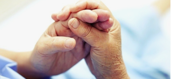 손떨림 현상을 유발하는 여러가지 질병과 그 원인 그리고 각각의 치료방법